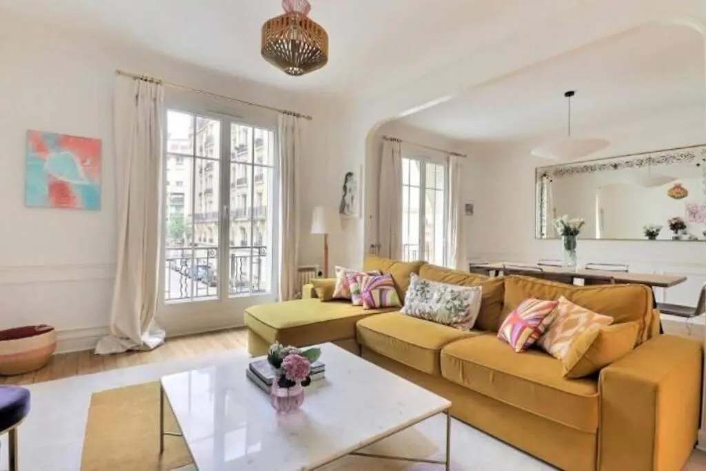 Superbe Appartement Lumineux Et Calme contacts